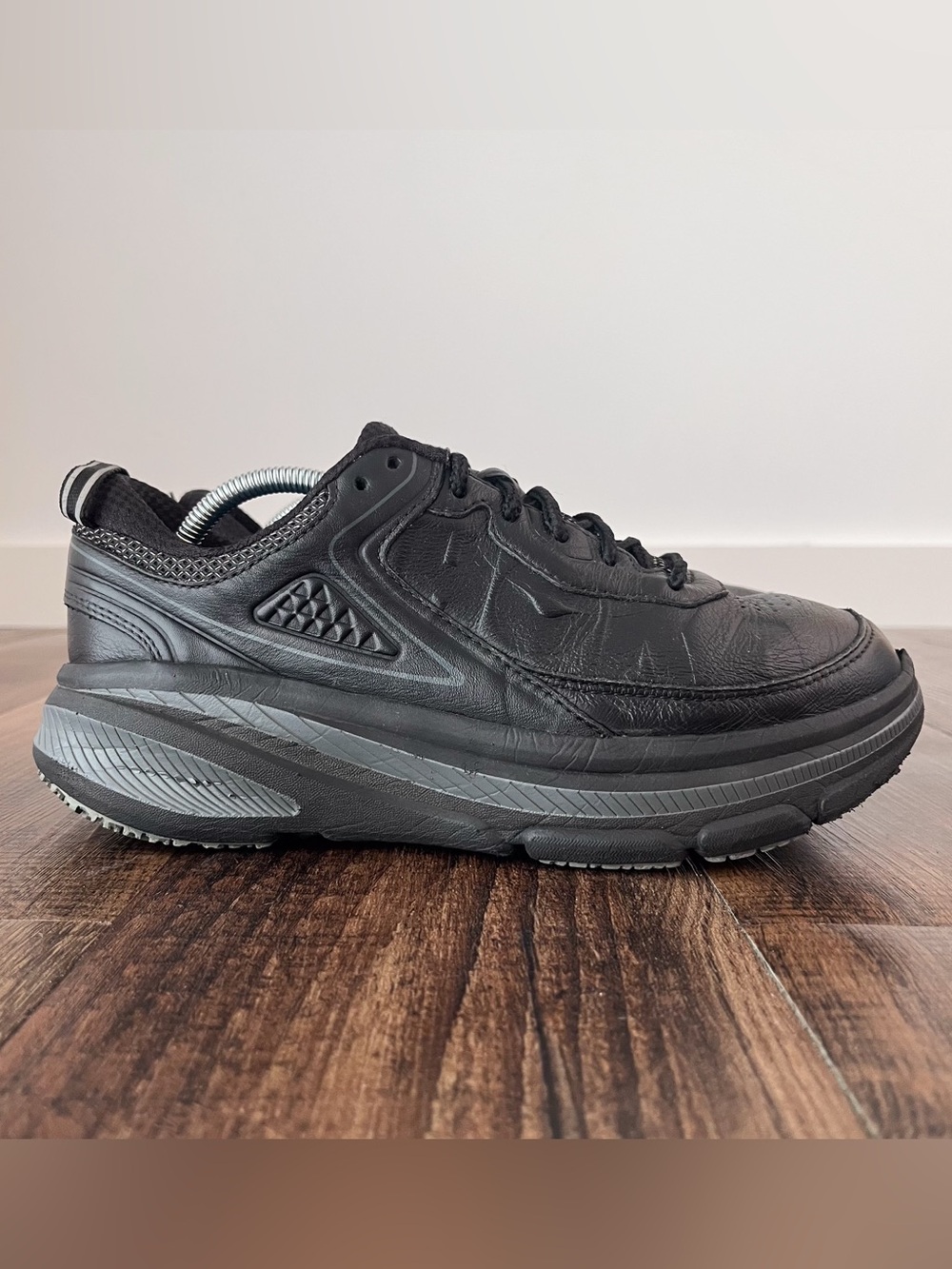 Hoka Bondi Leather Road Running Shoe Cushioned Comfort 1016584 Size 8 Black